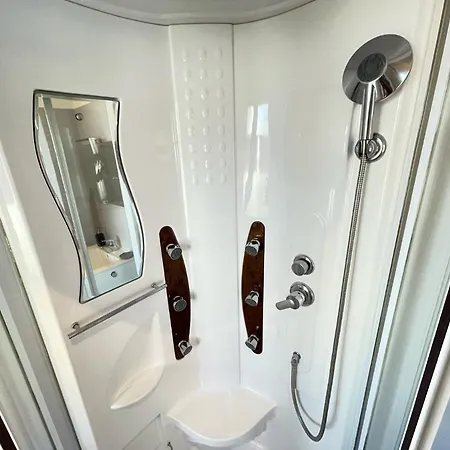 Apartment Renting - Buffa - Cosy Fully Equipped - & Negresco Nice